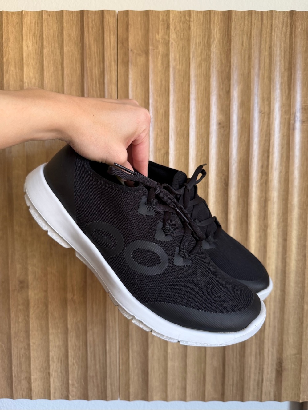 OOFOS Oomg Sport LS Recovery Sneaker Shoes